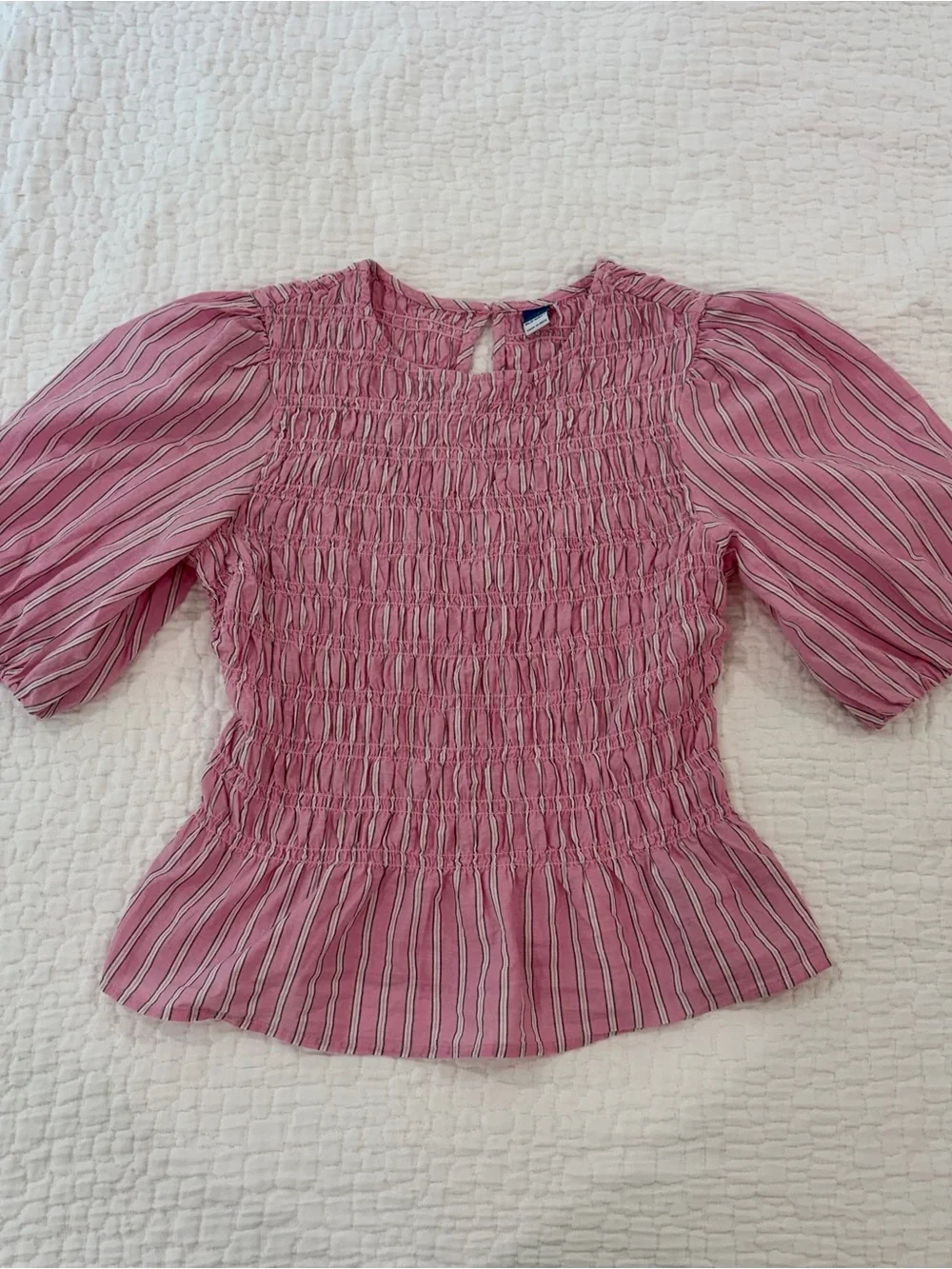 Old Navy Pink Striped Smocked Puff-Sleeve Blouse